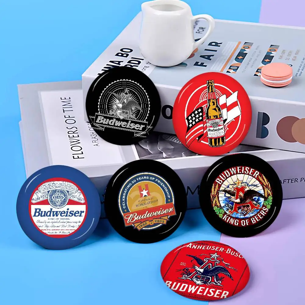 Beer Brand B-Budweiser Logo Creative Pins Funny Faces Round Snap-in Brooch Badge Backpack Hat Accessories Jewelry Gifts
