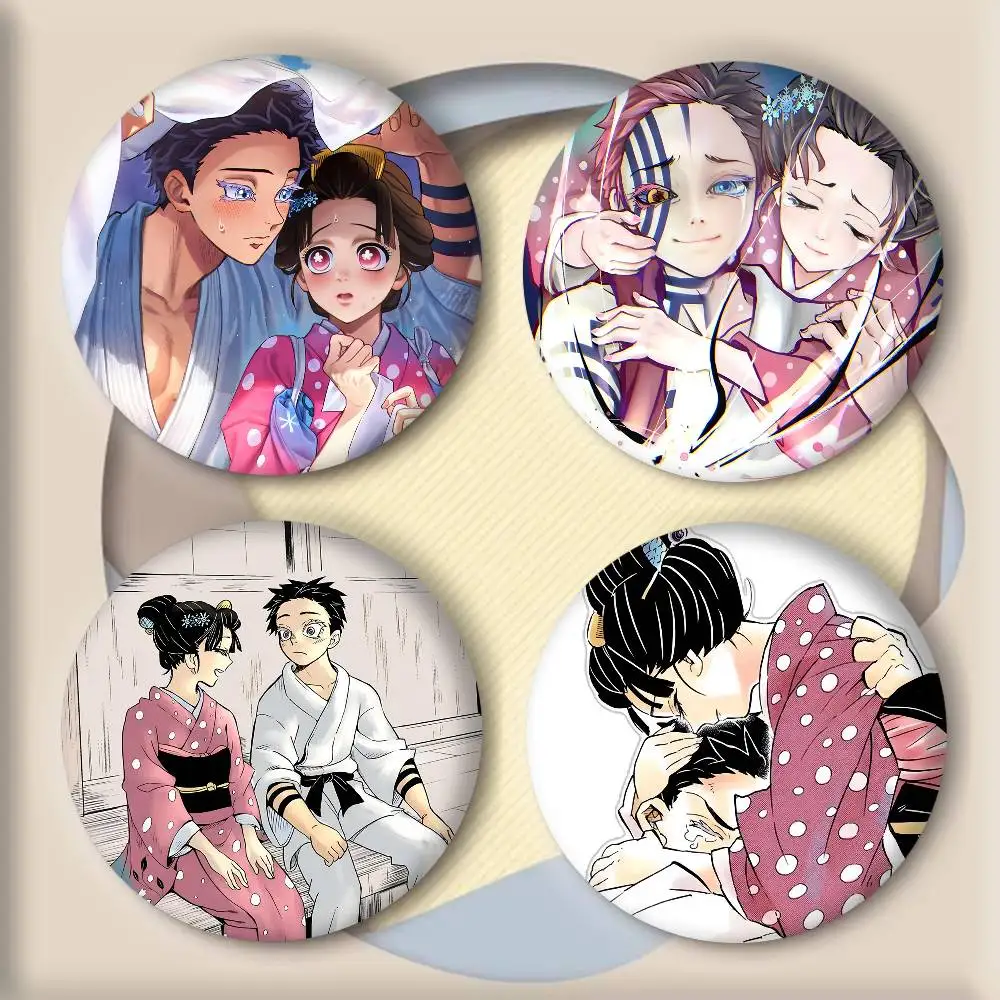Love CP Anime Akaza x Koyuki Abzeichen Runde Kunstbrosche Kleidung Rucksack Accessoires Reversnadel Laserh