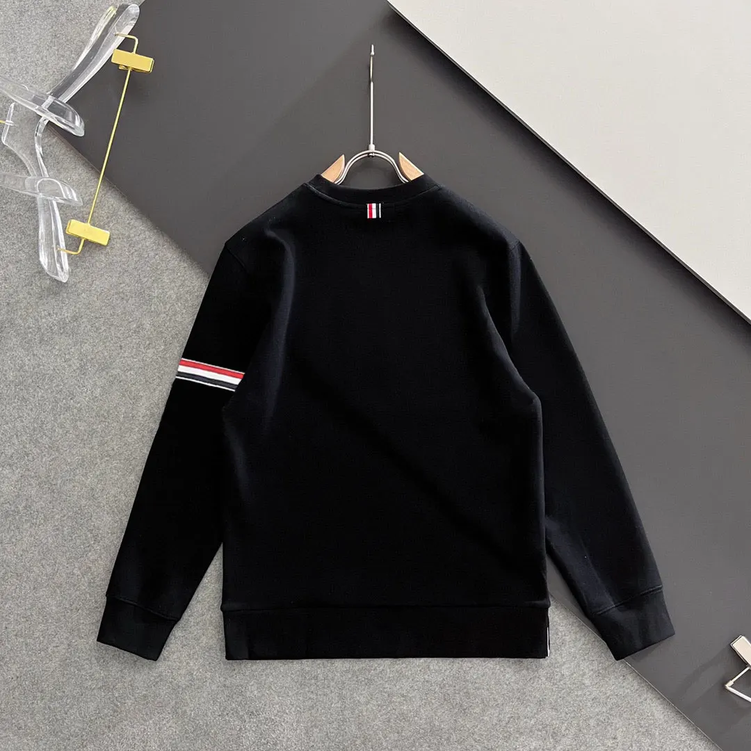 

Thon Ban Autumn Winter New Casual Sports Suit Long Sve Hoodie Sweatpants ex Embroidery Dog Pattern Youth Faion