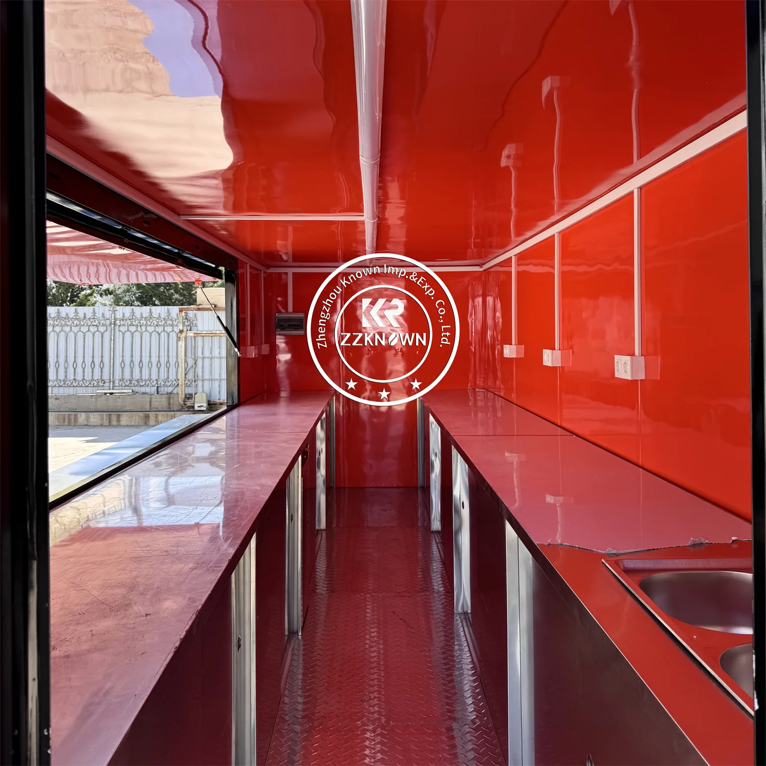 20FT Expandable Modular Shipping Container House Luxury Outdoor Container Cocktail Bar For Coffee Restaurant Store