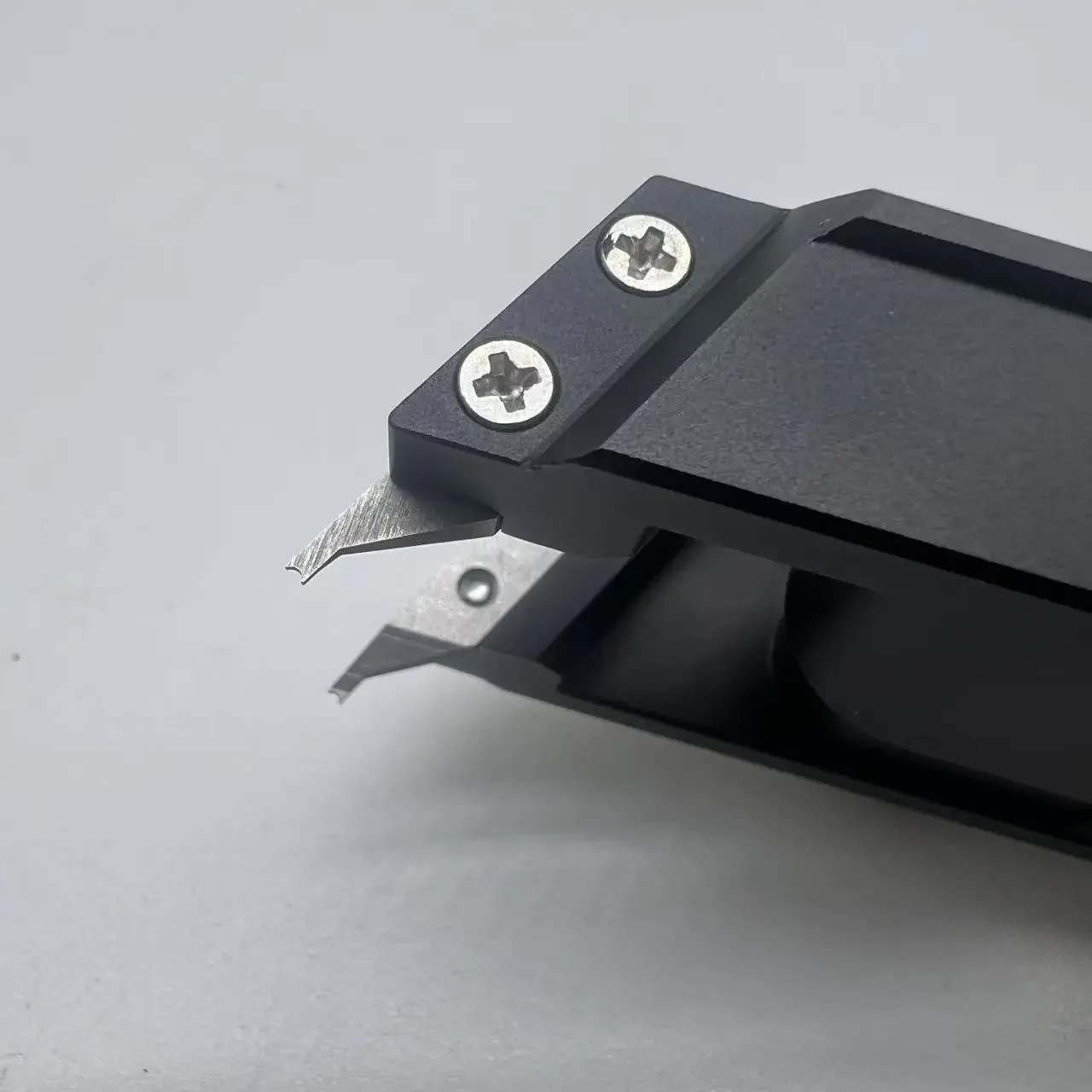 Watch repair tool disassembly 16233 68273 69173 Strap ear extension pliers Strap V-ear batch disassembly device