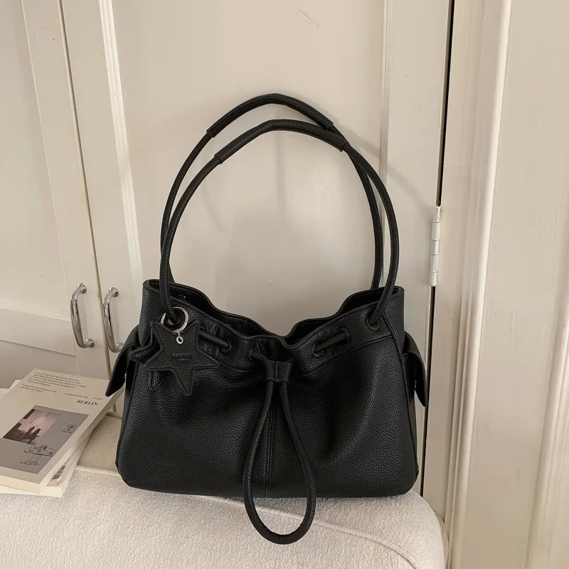 

Уникальная дизайнерская сумка-ведро на шнурке для женщин 2026: Новая вместительная сумка-тоут для повседневной работы и поездок на работу