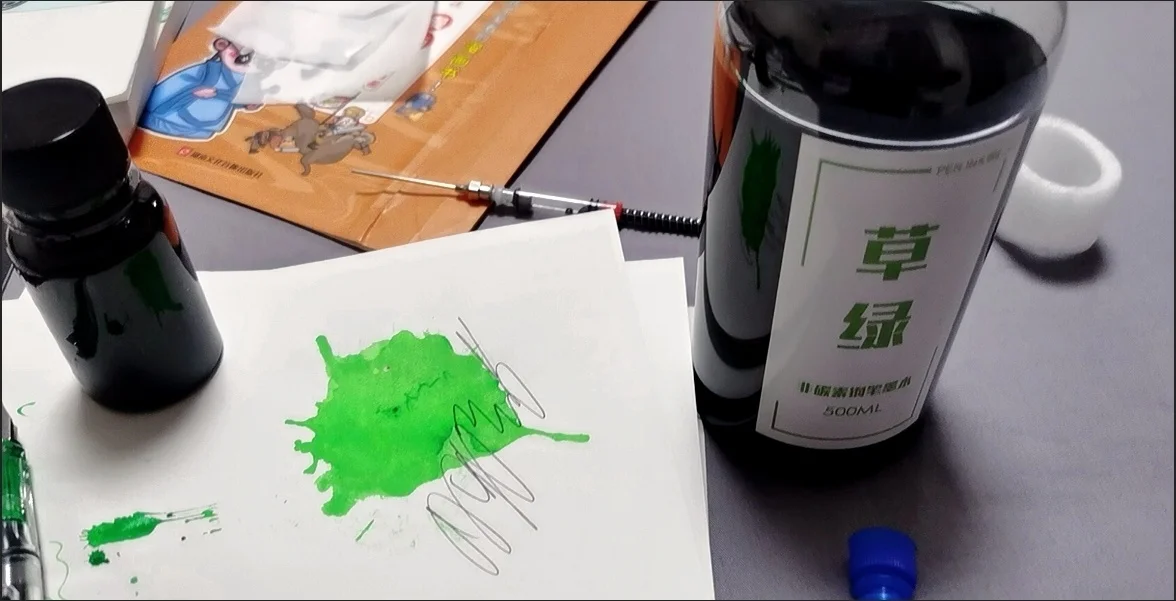 Big Plastic Bottle 500ml  Non Carbon Fountain Pen Ink , Smooth Writing Ink No Block Pen Drawing Ink