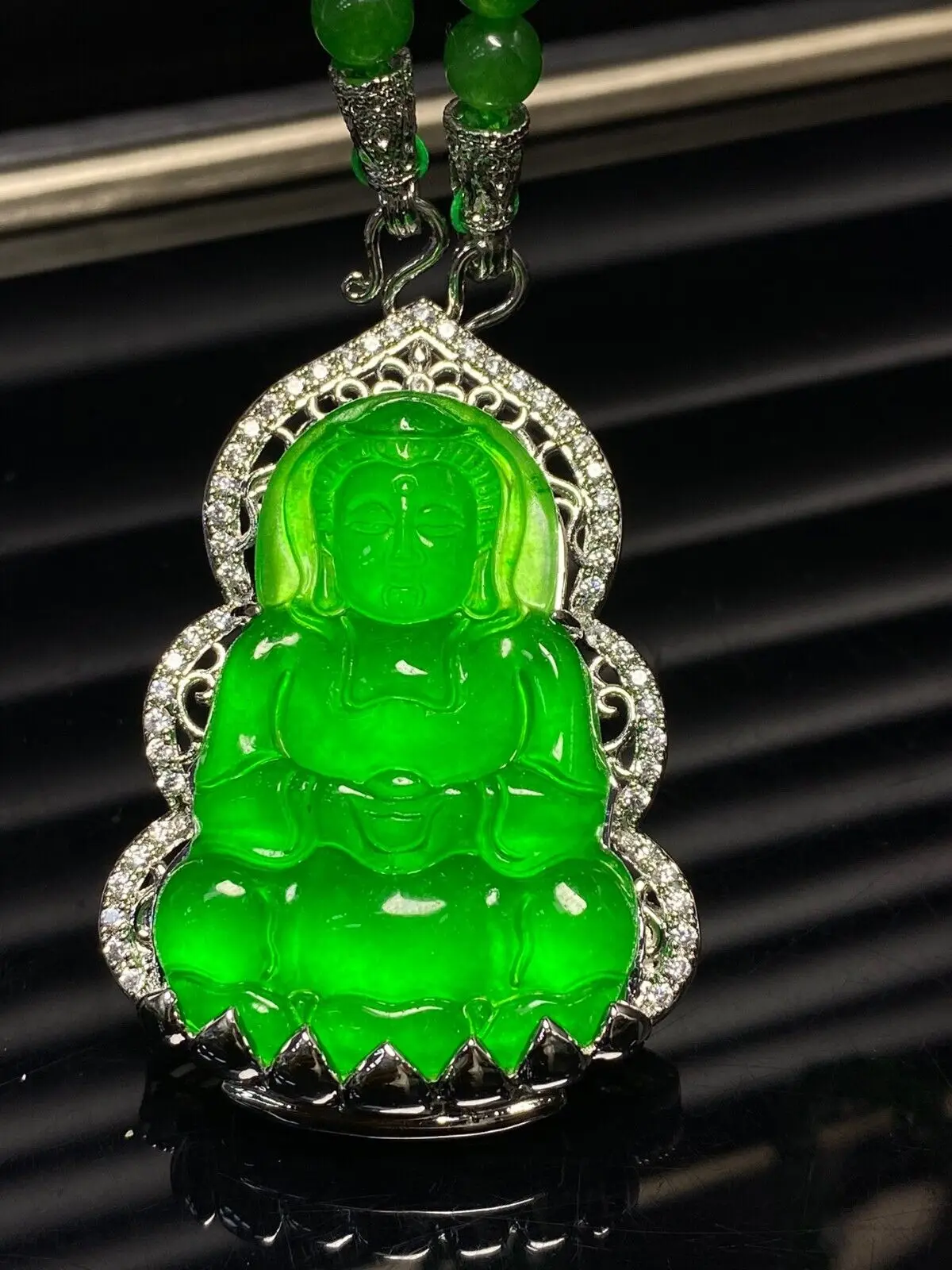 Natural Green jade Perfect Ice Jadeite Carved Guanyin Pendant&Necklace Certified