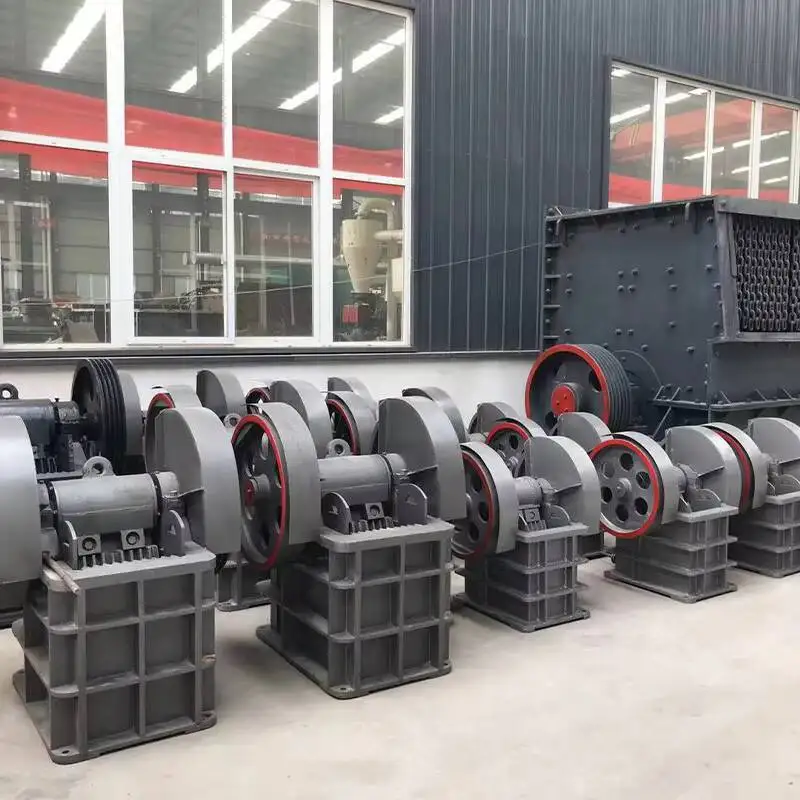 

Large Small Cement Bricks And Tiles Concrete Blocks Jaw Crushers Tailings Mobile Crushing Equipment