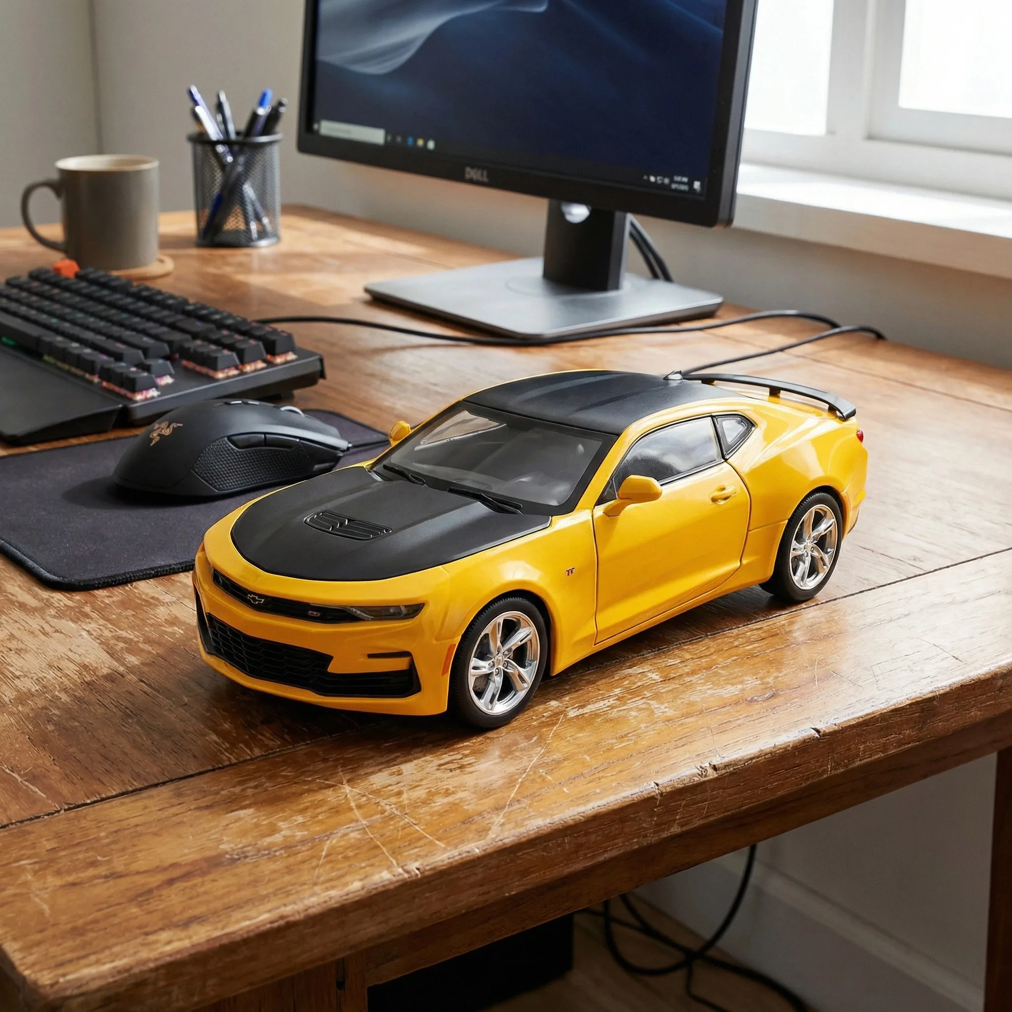 

1:18 2023 Camaro Alloy Diecast Sports Car Model Toy Simulation Vehicle Pull Back Toys For Children Gifts