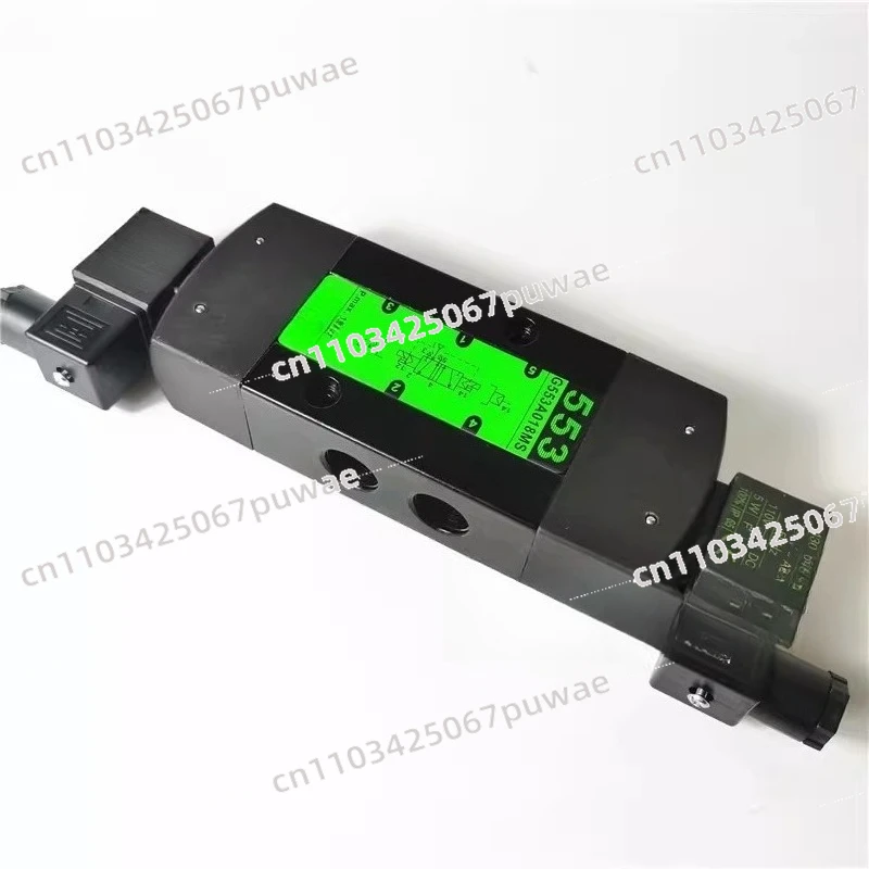 SCG553A018MS Double-Coiled Solenoid Directional Valve 230V AC 24V DC 553 G553A018MS for Industrial Fluid Control
