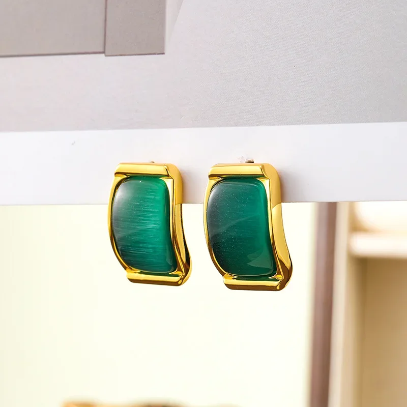 Geometric Green Personality Premium Earrings Vintage Versatile Stud Earrings