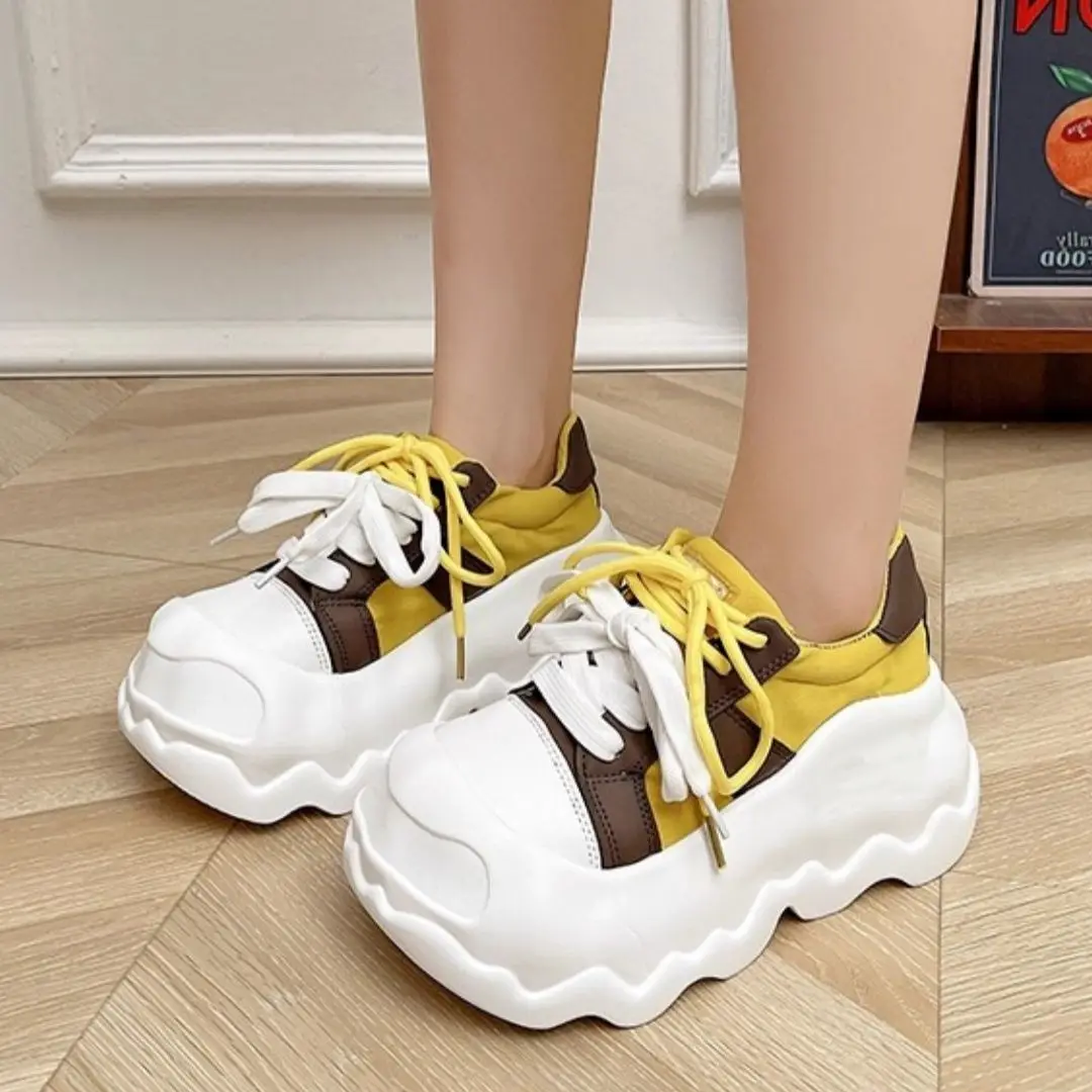 

​ Женские туфли для папы на толстой подошве, новинка 2025, необычные шикарные повседневные кроссовки, увеличивающие рост ​