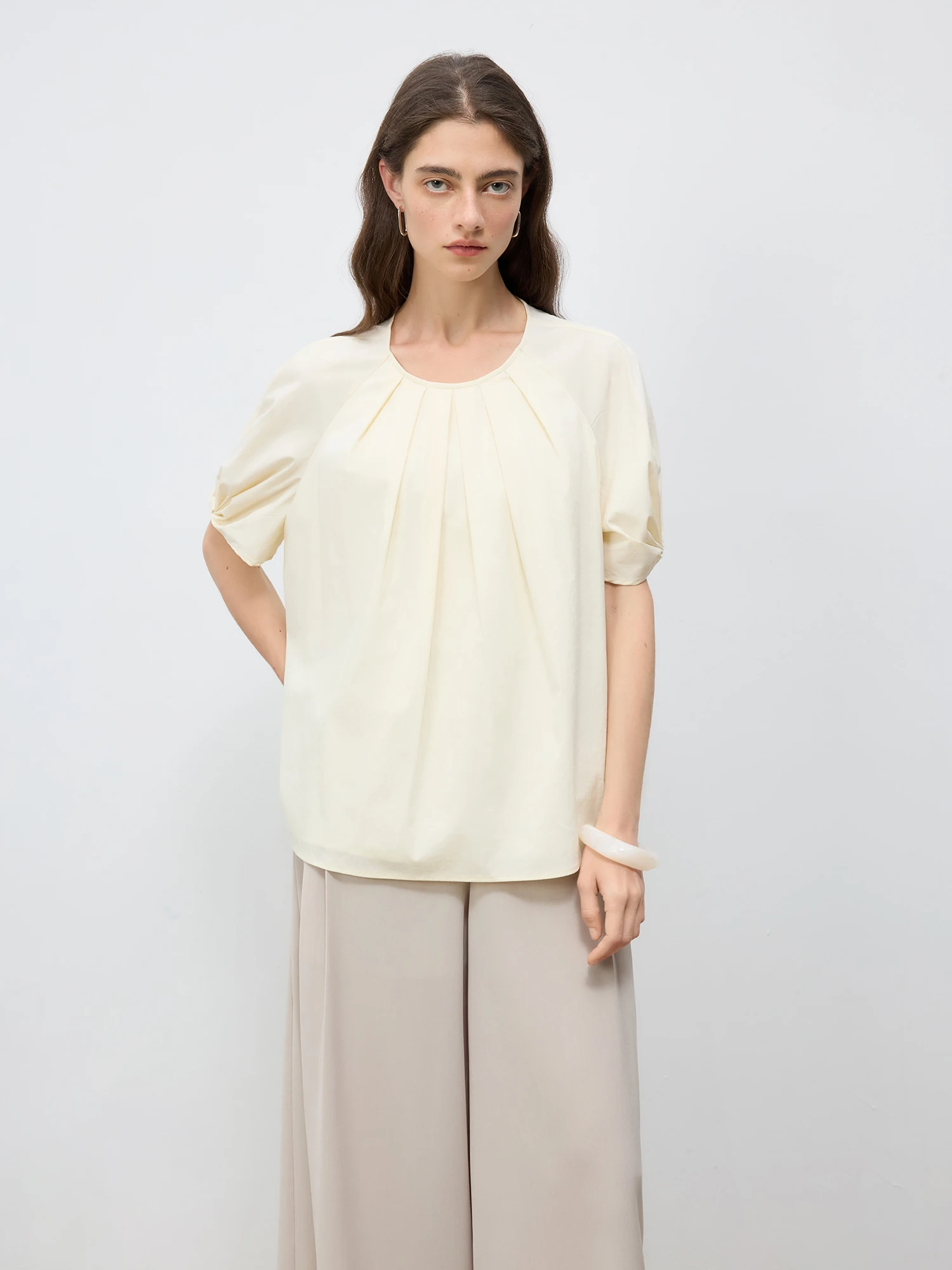 

ZIQIAO 2025 Summer Women's Blue Short Sleeve Blouse - Brightening Design & Youthful Elegance Casual Shirts 25ZQ92209