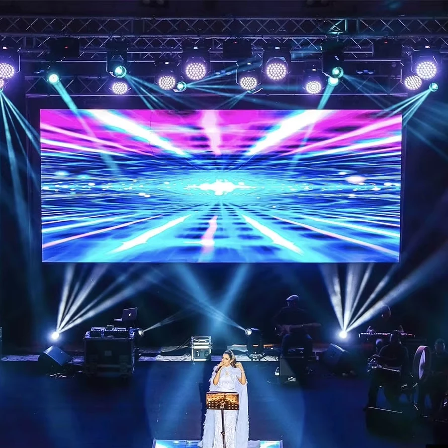 Hoogwaardig full color P2.6 P2.9 P3.9 P4.8 binnen- en buiten waterdicht gigantisch LED videowall evenementenverhuur podiumscherm