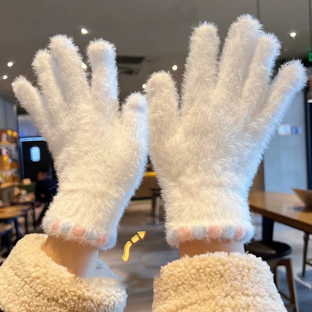 2024 Mink Fleece Gloves For Women Keep Warm Plush Full Finger Mittens Fashion Girls Winter Gloves Soft Elastic Cycling Gloves