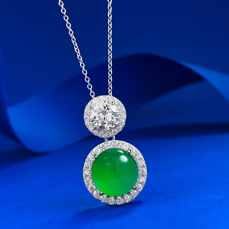 The new S925 sterling silver inlaid jade color imperial green round egg pendant with green chalcedony necklace is selling well