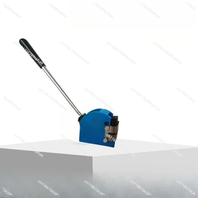 Operation is simple. The metal forming and pressing edge machine SS-18 can perform metal contraction and expansion.