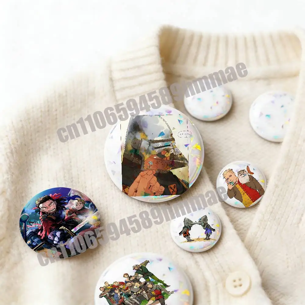 For K-Kingdom Come Deliverance Hans Henry KCD 2 Pins Insignia Badge Cover Emblem Round Brooch Button Hats Decoration 32mm