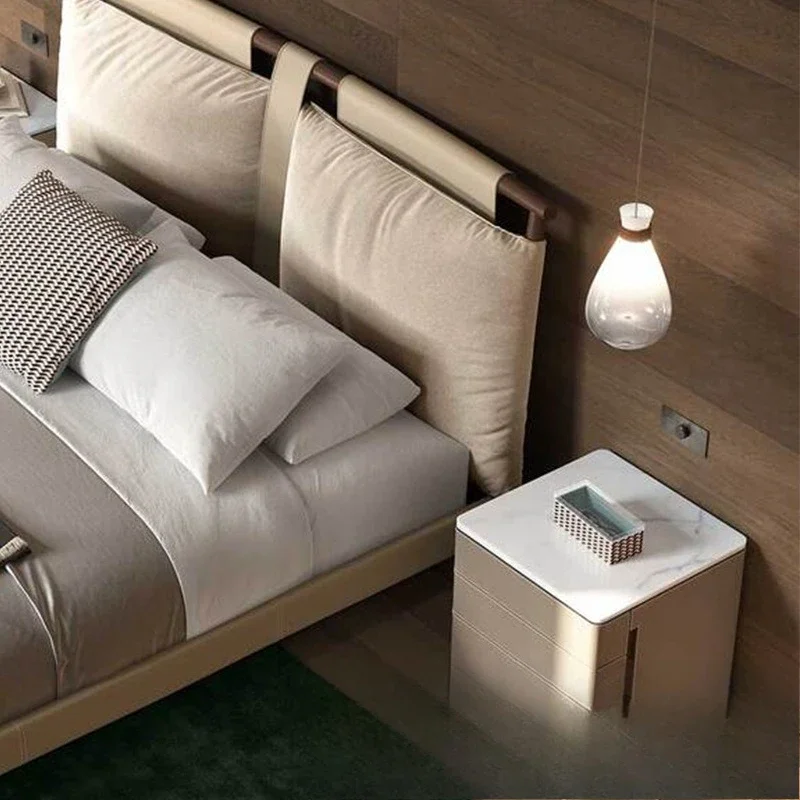 طاولة بجانب السرير من الرخام الإيطالي الفاخر الخفيف بثلاثة دلاء مصنوعة من الجلد فيديليو لغرفة النوم #4