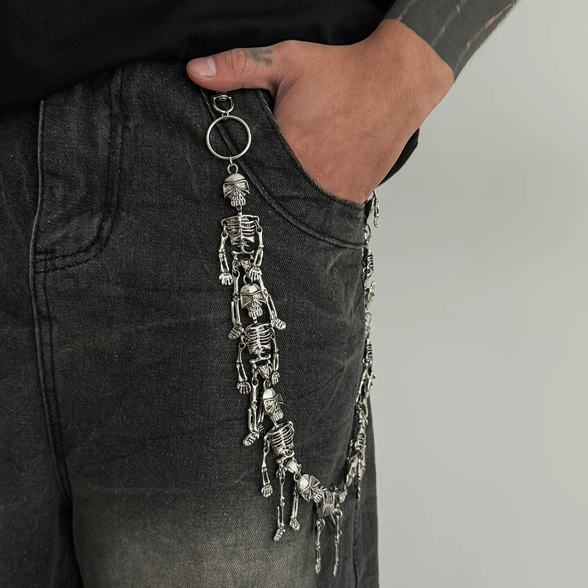 KunJoe Punk Gothic Metall-Totenkopf-Anhänger Schlüsselanhänger Brieftaschenkette für Männer Frauen Hip-Hop Hosen-Accessoire Gothic Jeans Schlüsselring Schmuck – Detail 6