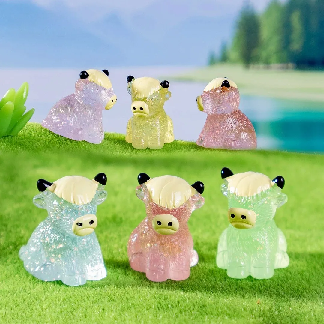 

30pcs Mini Sequin Highland Cow Figurines Cute Resin Animal Sculptures for DIY Crafts Dollhouse Garden Fairy for Room Decor