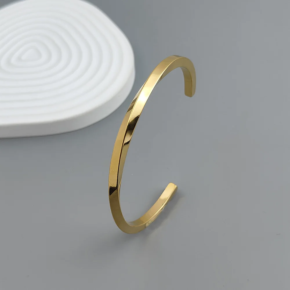 Punk style Mobius ring stainless steel gold-plated ladies bracelet, high quality waterproof metal bracelet, party jewelry
