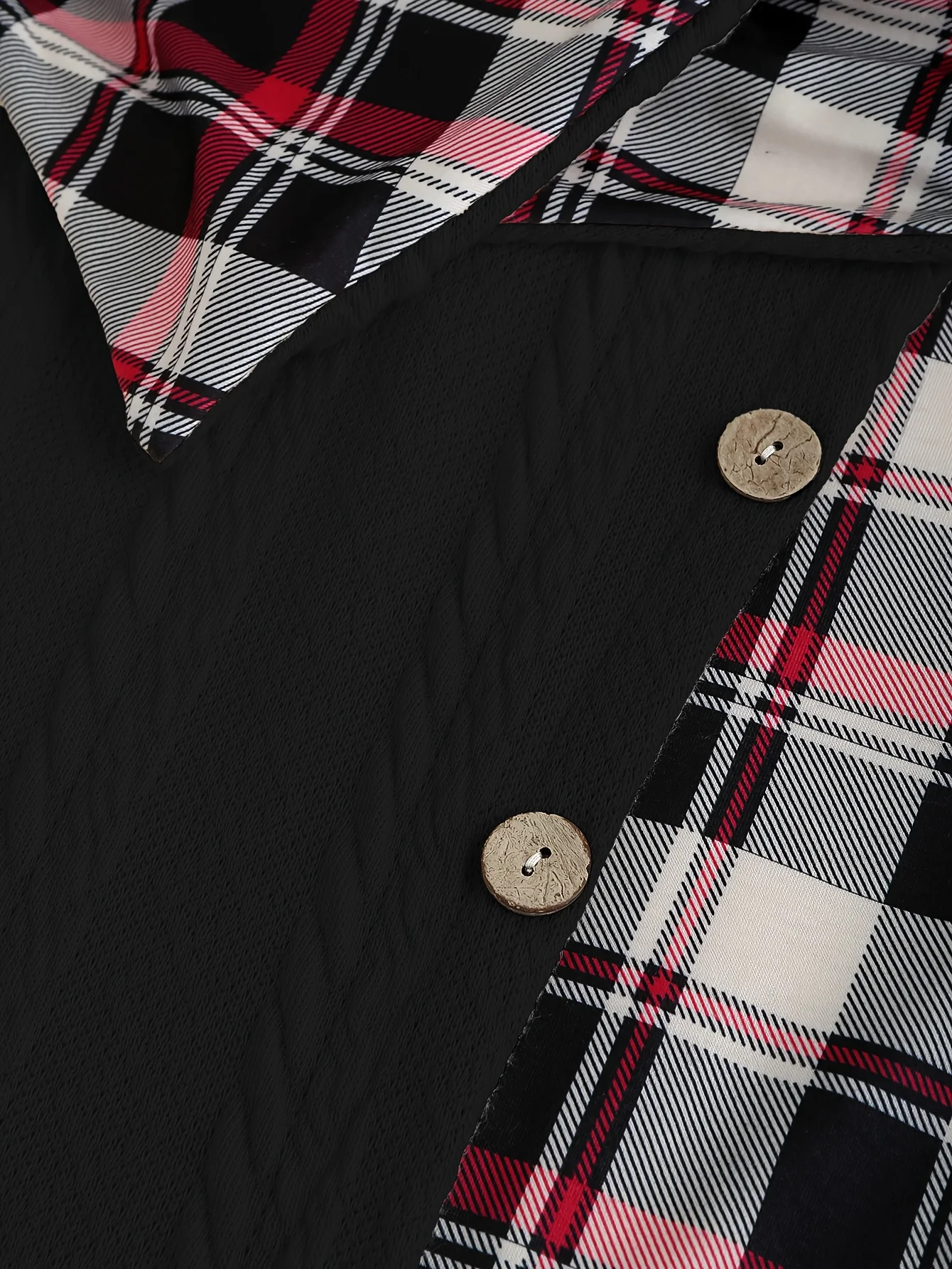 Damen-Kleid mit Karomuster, Kapuze, hoher Taille, A-Linie, lange Ärmel, aus Strick, mit dekorativer Schnallendetail. – Detail 10