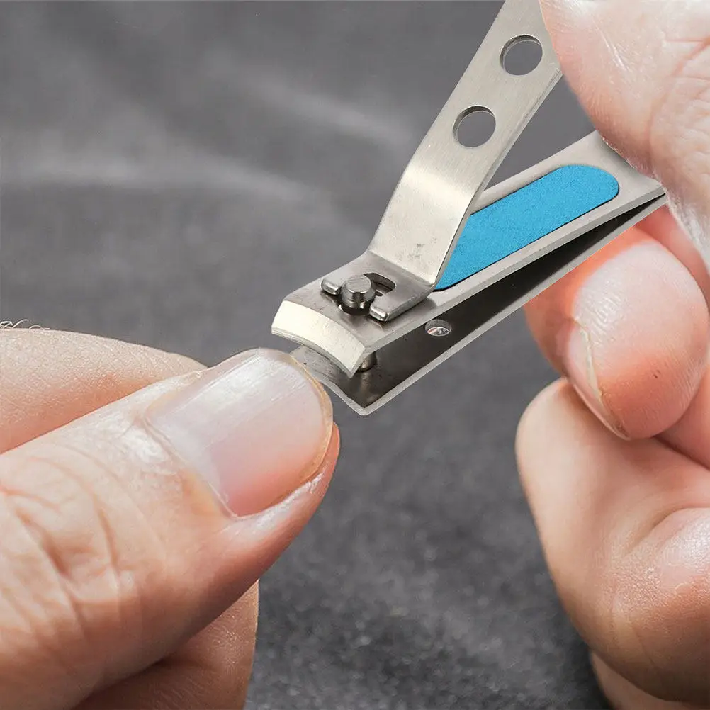 

Набор из 4 профессиональных кусачек для ногтей из нержавеющей стали с ультра-острыми лезвиями для маникюра и педикюра