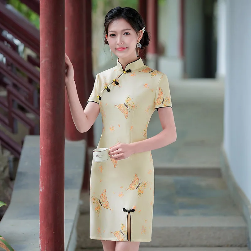 

2023 Women Beige Green Floral Cheongsam Short Sleeve Traditional Vintage Short Dress Plus Size Costumes Qipao S To 3XL