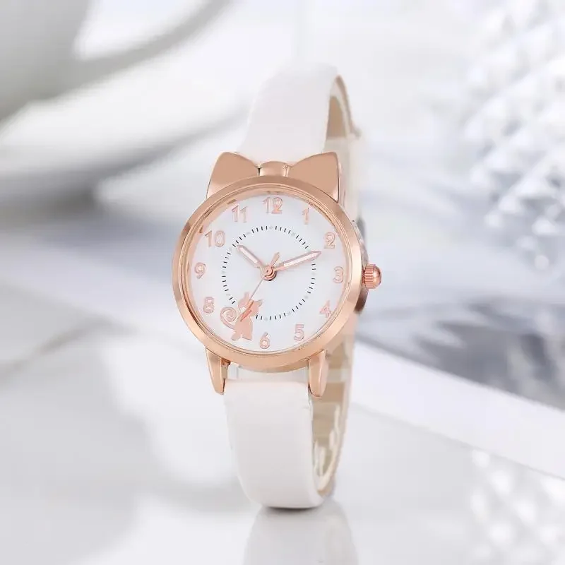 New Women's PU Leather Strap Simple Retro Small Leather Strap Leisure Sports Wristwatch Clock Wristwatch for Sports