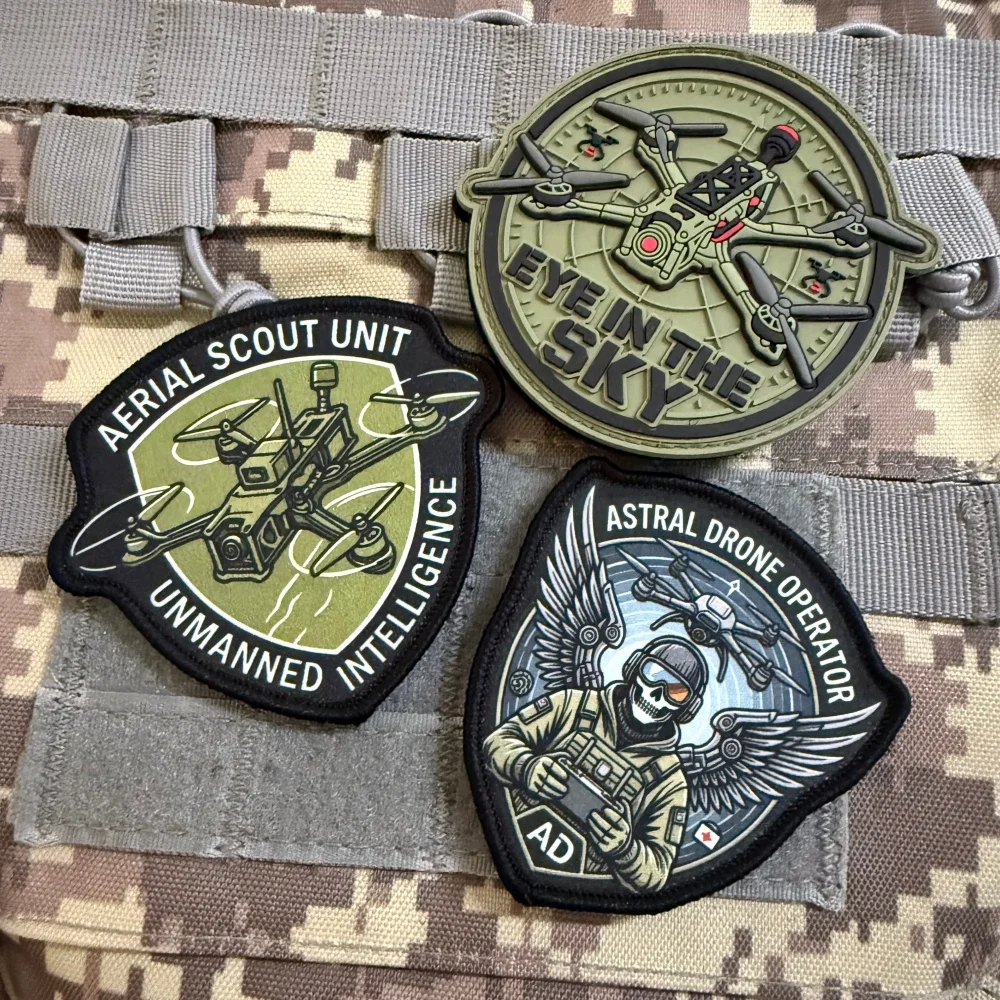 Conjunto de Patches Táticos de Moral para Operador de Drone, Distintivos de PVC com Temas Olho no Céu, Crânio de Explorador Aéreo, com Fecho de Velcro para Mochilas, Vestuário e Equipamentos