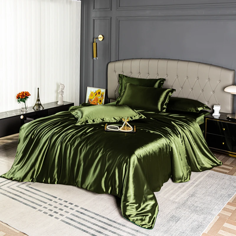 Set biancheria da letto di alta qualità Copripiumino in raso delicato sulla pelle Copripiumino singolo doppio completo Queen tinta unita