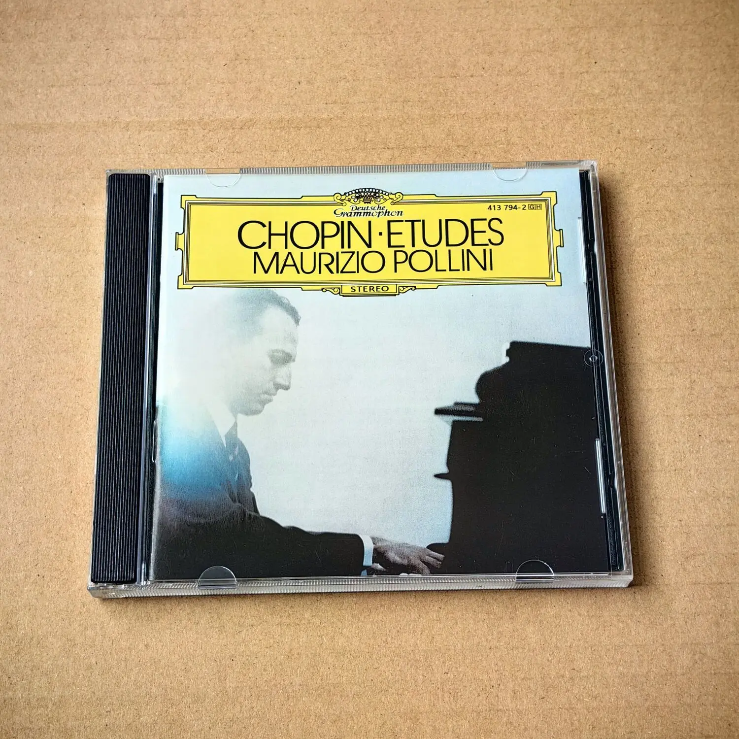 Estudios de Chopin de Maurizio Pollini - Obra maestra icónica del piano clásico romántico con el ciclo completo de estudios.