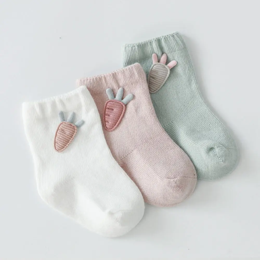 3Pairs لينة أرنب الطفل جوارب قطنية الفراولة تنفس طفل قصيرة جوارب أنبوبية لطيف الفجل الوليد الكرتون الجوارب الخريف