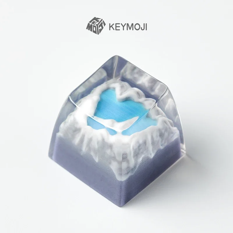 

Changbai Mountain Tianchi heart-shaped pool resin keycap mechanical keyboard cap 3D resin personalized keycap