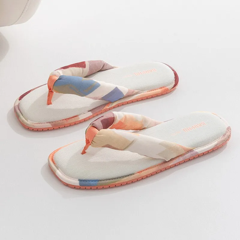 

Comfortable Cotton Non-slip Flat Slipper Women Summer Sexy Clip Toe Designer Flip Flops Fashion Mixed Colors Holiday Beach Shoes