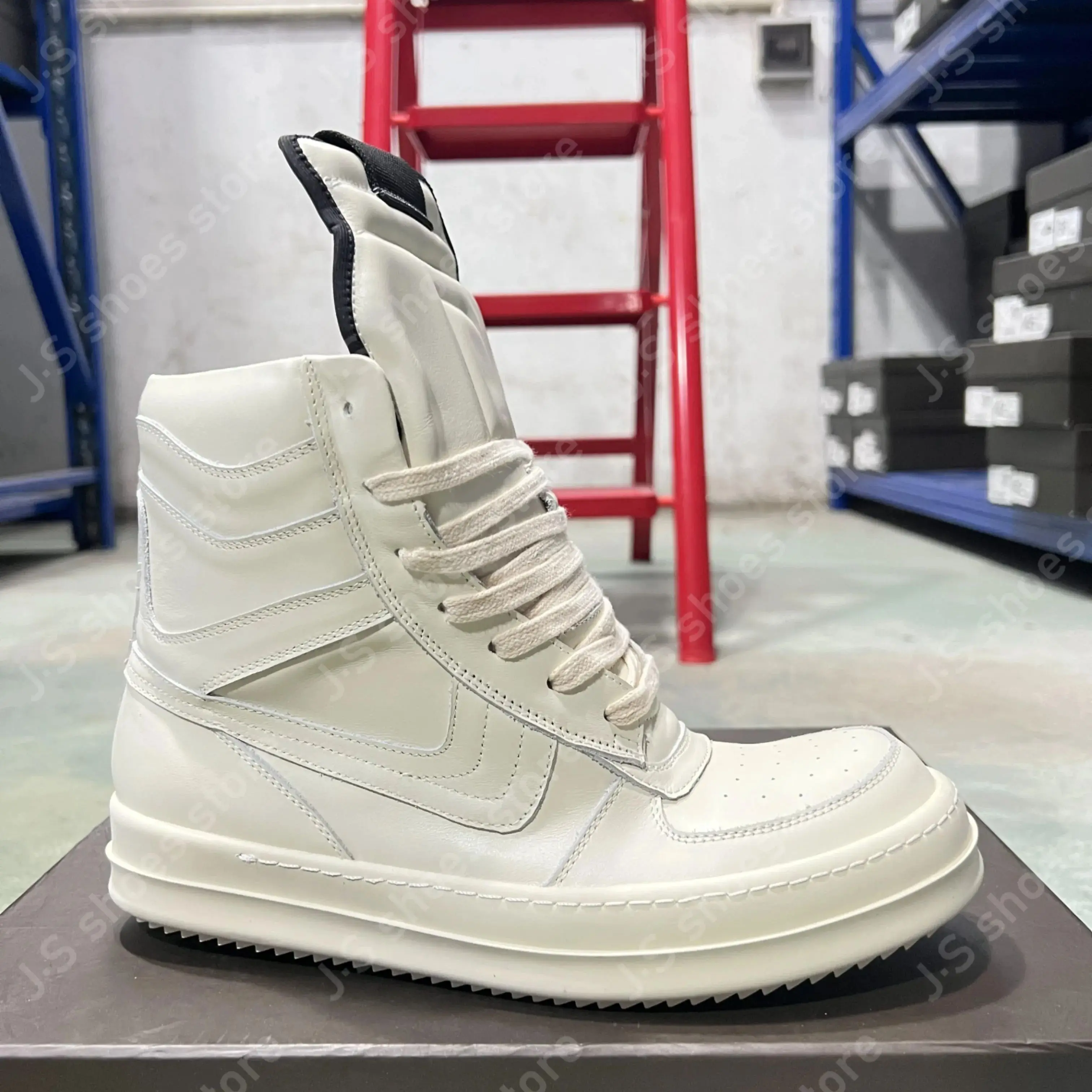 

Luxury Full White Leather Sneakers High Top Shoe Retro Boot Men Shoes Zipper Women Casual Sneaker Classic Design Ankle Boots