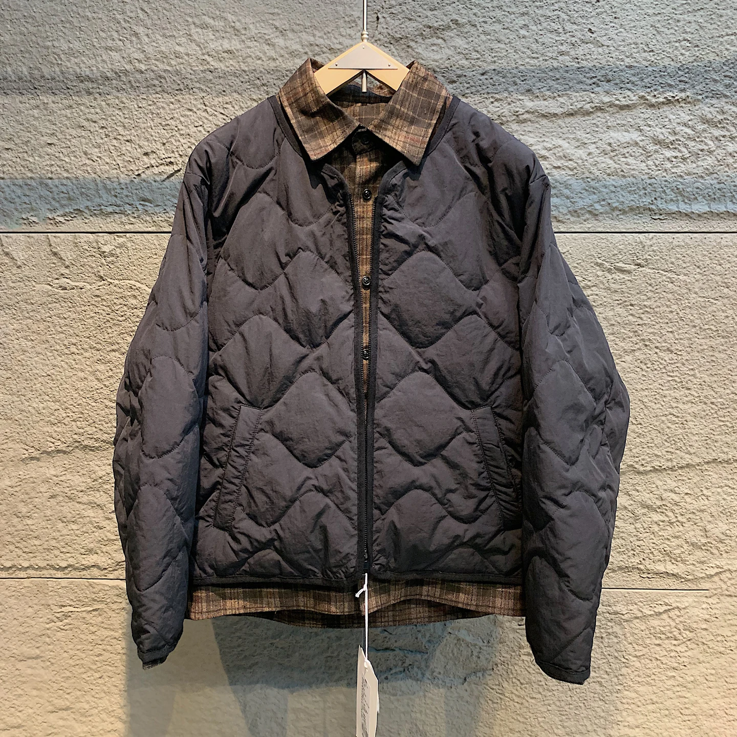 

Lightweight Du down Jaet Men's Faionable Luxury 2025 New Sle Ci Casual ort Coat Warm Thiened Zipper Closure