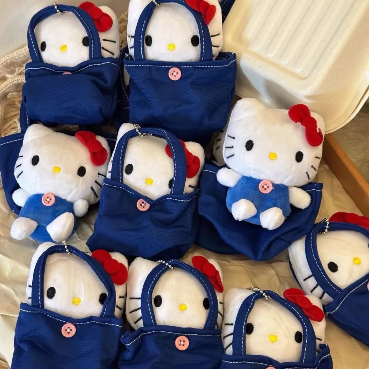 

Kawaii Plush Bag Hanging Cartoon Hellos Kittys Pendant Doll Doll Kittys Keychain Backpack Accessories Kids Girls Toys Gifts