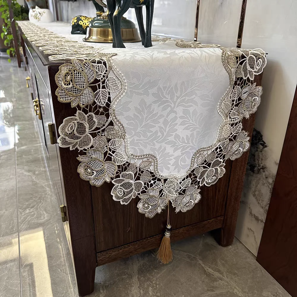 

Европейский стиль, простая роскошь: белая кружевная ткань, настольная накидка, чехол от пыли для тумбы под ТВ, обувницы, пятисекционного комода, декор для дома