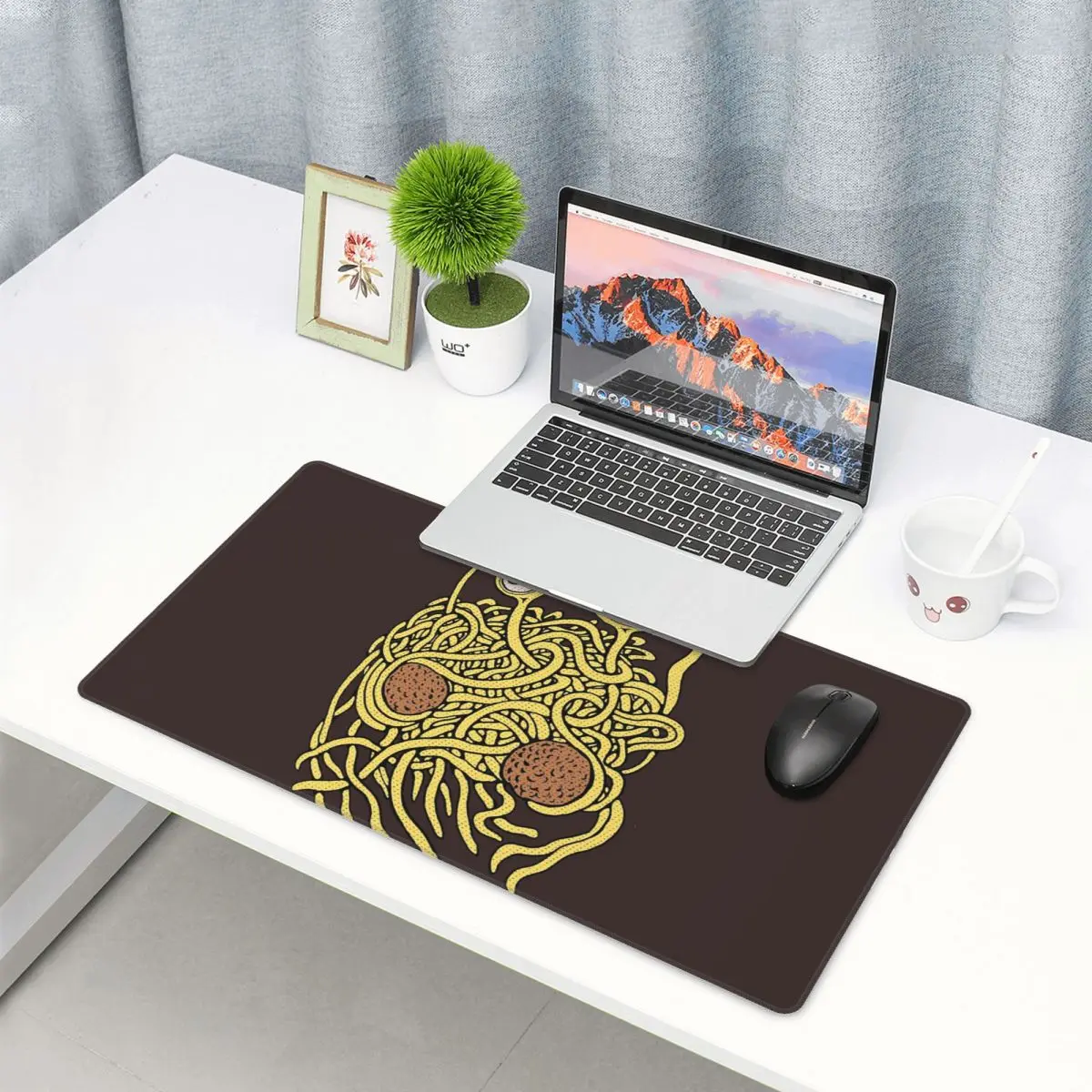 

Large Mouse Pad Flying Spaghetti Monster Pastafarian Tee Gamer PC Laptop Mats Keyboardomputer Gaming Office Accessories Desk Mat