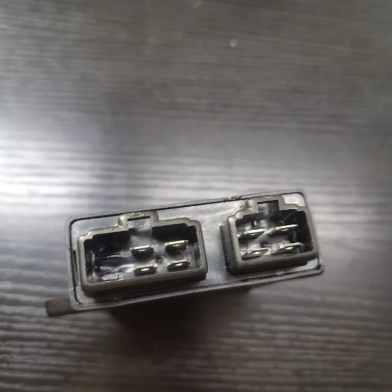 دراجة نارية الشاعل بدء Cdi مناسبة لياماها امرأة سليطة Xv250 88-99 3Ls-82305-00 ياماها امرأة سليطة 250 Dc12V 8Pin 250 Xv 250 8 قطع Tci واحد يوان 12 فولت