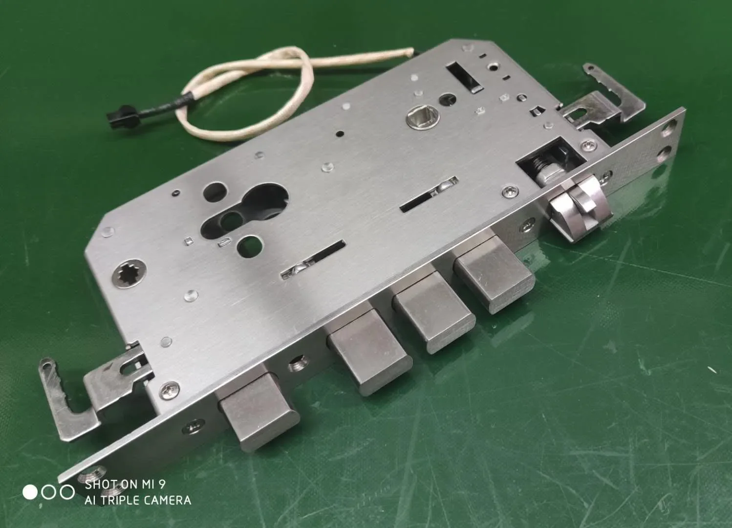for Full automatic 12V latch automatic retraction 6068 special electronic lock body motor electriclock for access control