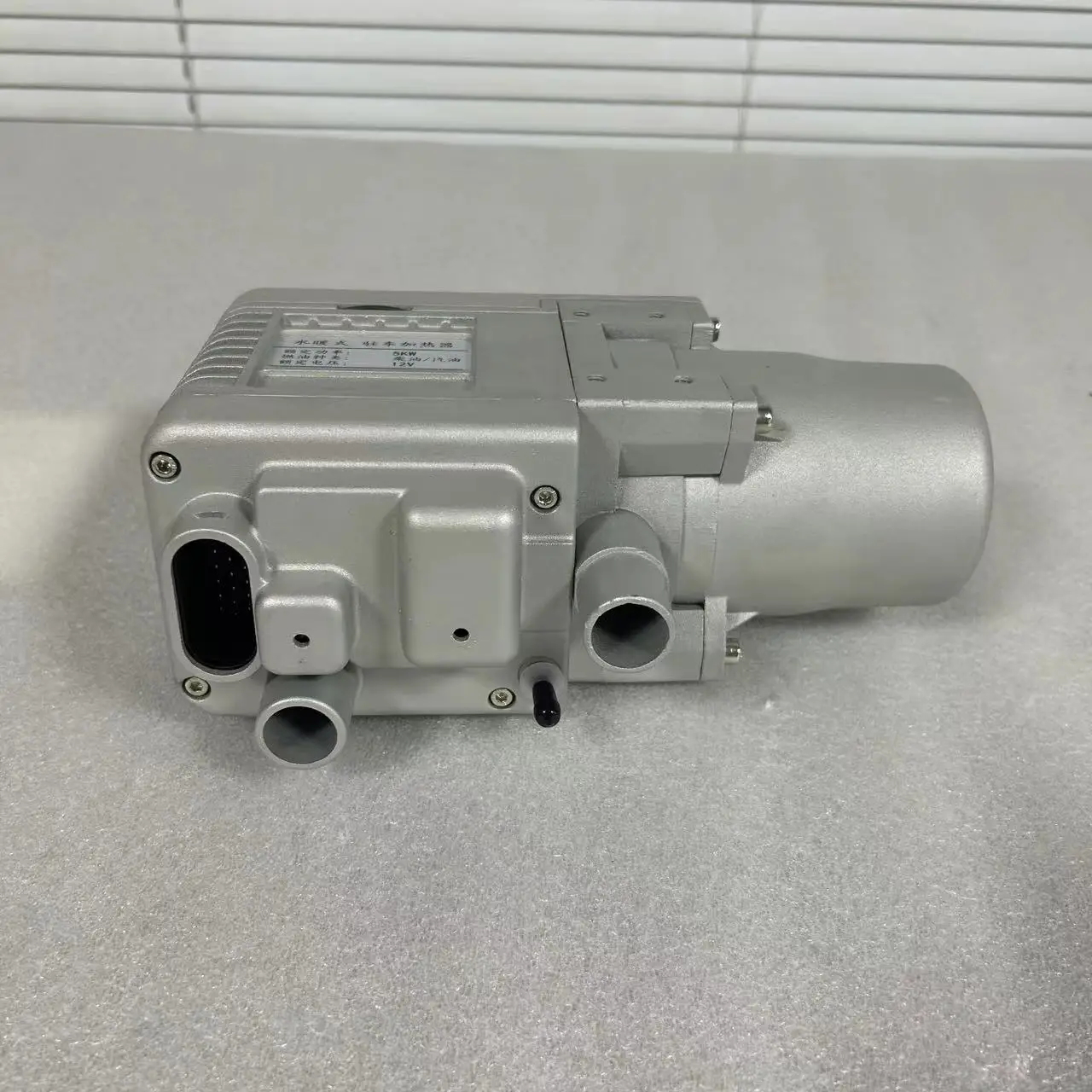 نمط جديد DC12V سخان التوقف المائي 5 كيلو واط سخانات المياه 12 فولت/24 فولت لشاحنة السيارة