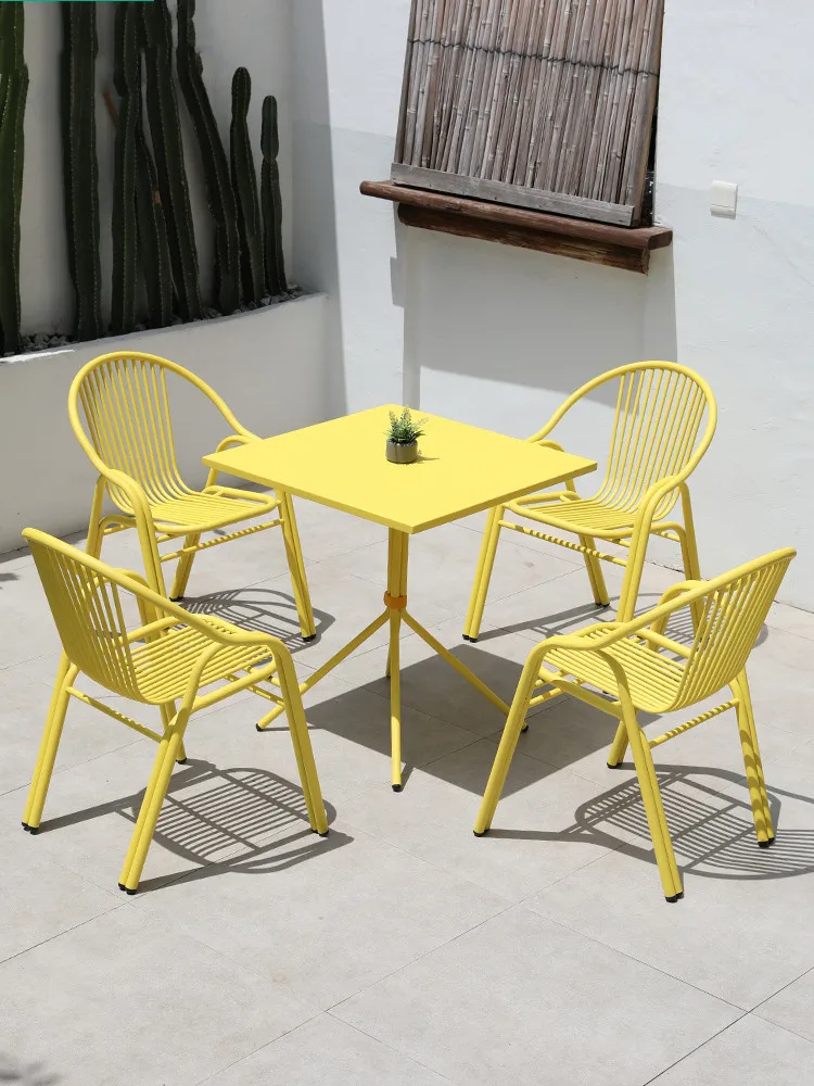 

Customized outdoor net red wrought iron waterproof table and chairs, outdoor milk tea shop outside the table and chairs