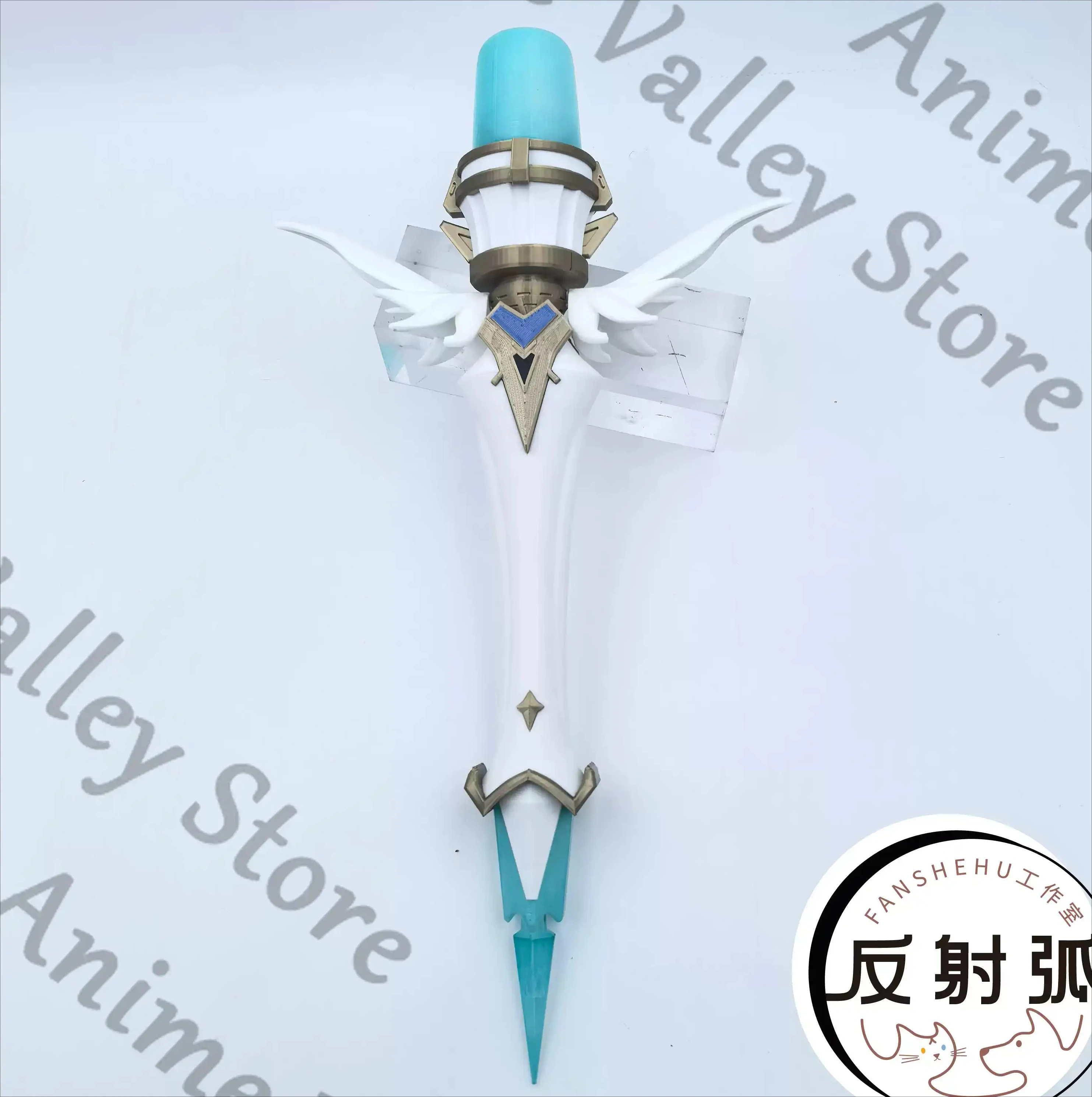 

Anime Wuthering Waves Aemeath Cosplay Microphone Prop Cartoon Voice Tube Micphone Rapier Longsword Sword Equipment Props Gift