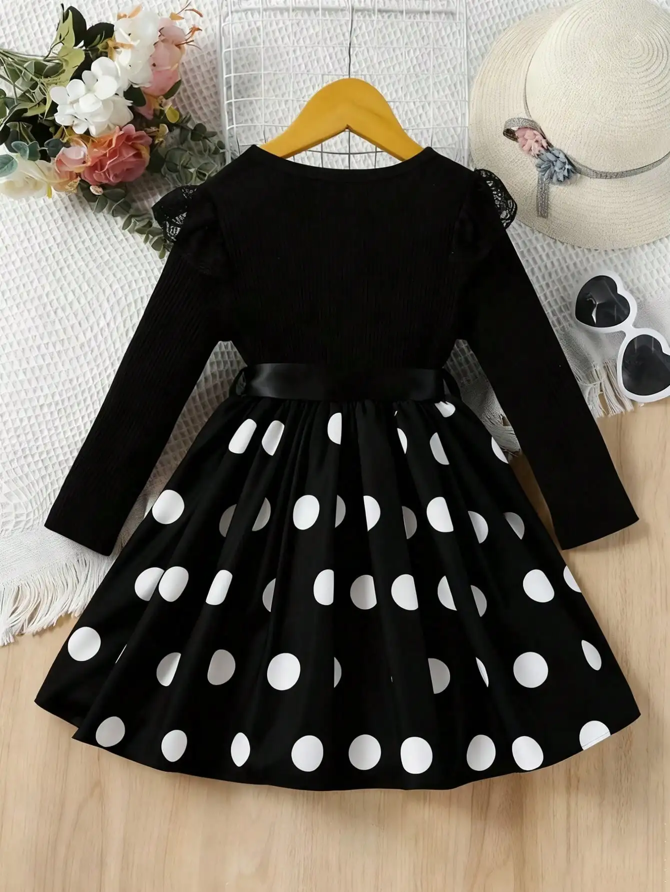 Sommerkleid für Kinder mit Rundhalsausschnitt und langen Ärmeln, elegantes, einfarbiges, gepunktetes Midikleid, lässig – Detail 4