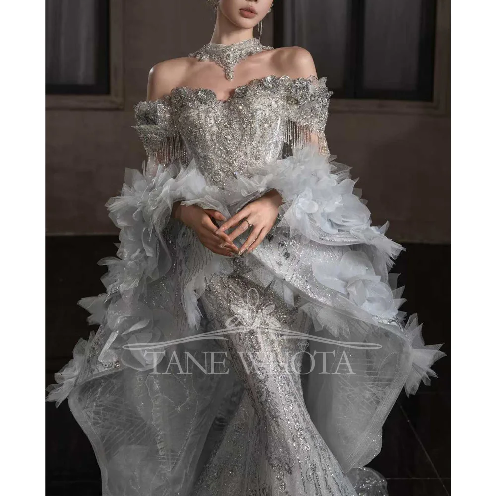 Suknia ślubna typu sheath z odkrytymi ramionami, haftem, koralikami, cekinami i kryształami, szyta na miarę, Vestido De Noiva Casamento