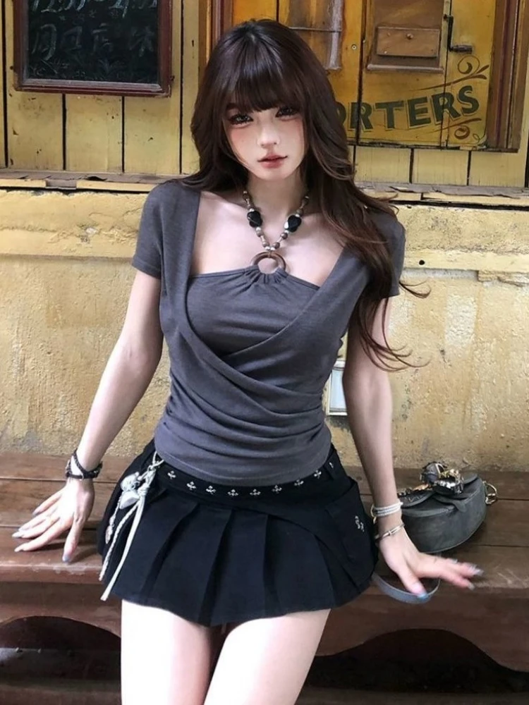Fake Two Pieces Halter Beads T-shirt Y2k Aesthetic Women Vintage Cross Pleated Solid Tops Sexy Harajuku Slim Fit Cropped Tees