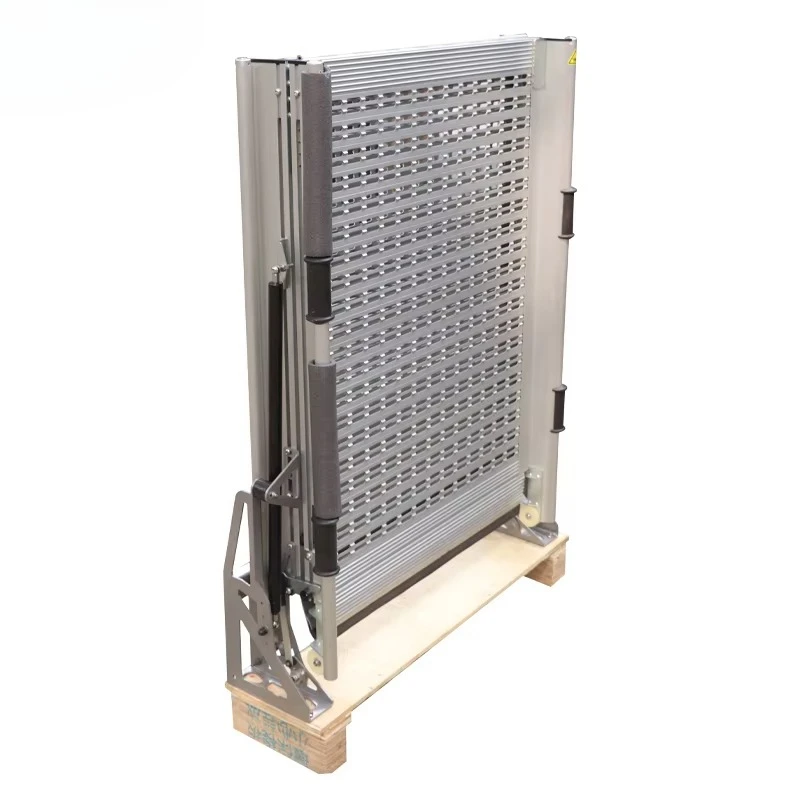 

Disabled truck ramps and wheelchair ramps are mainly aluminum minivans and disabled ramp trucks, 2100 * 860 * 1150 HUIHONG