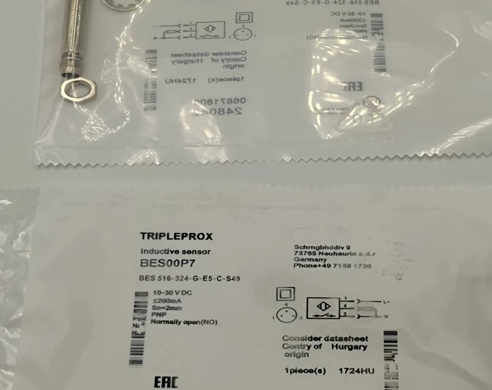 BES00P7 Proximity Switch BES516-324-G-E5-C-S49 Three-pin Connector PNP Normally Open Sensor