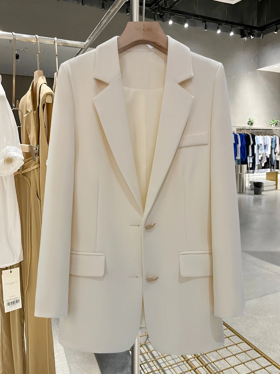 

Универсальный бежевый укороченный пиджак для женщин: для работы и повседневной носки, прямой крой, полиэстер, длинный рукав, на одной пуговице, однотонный