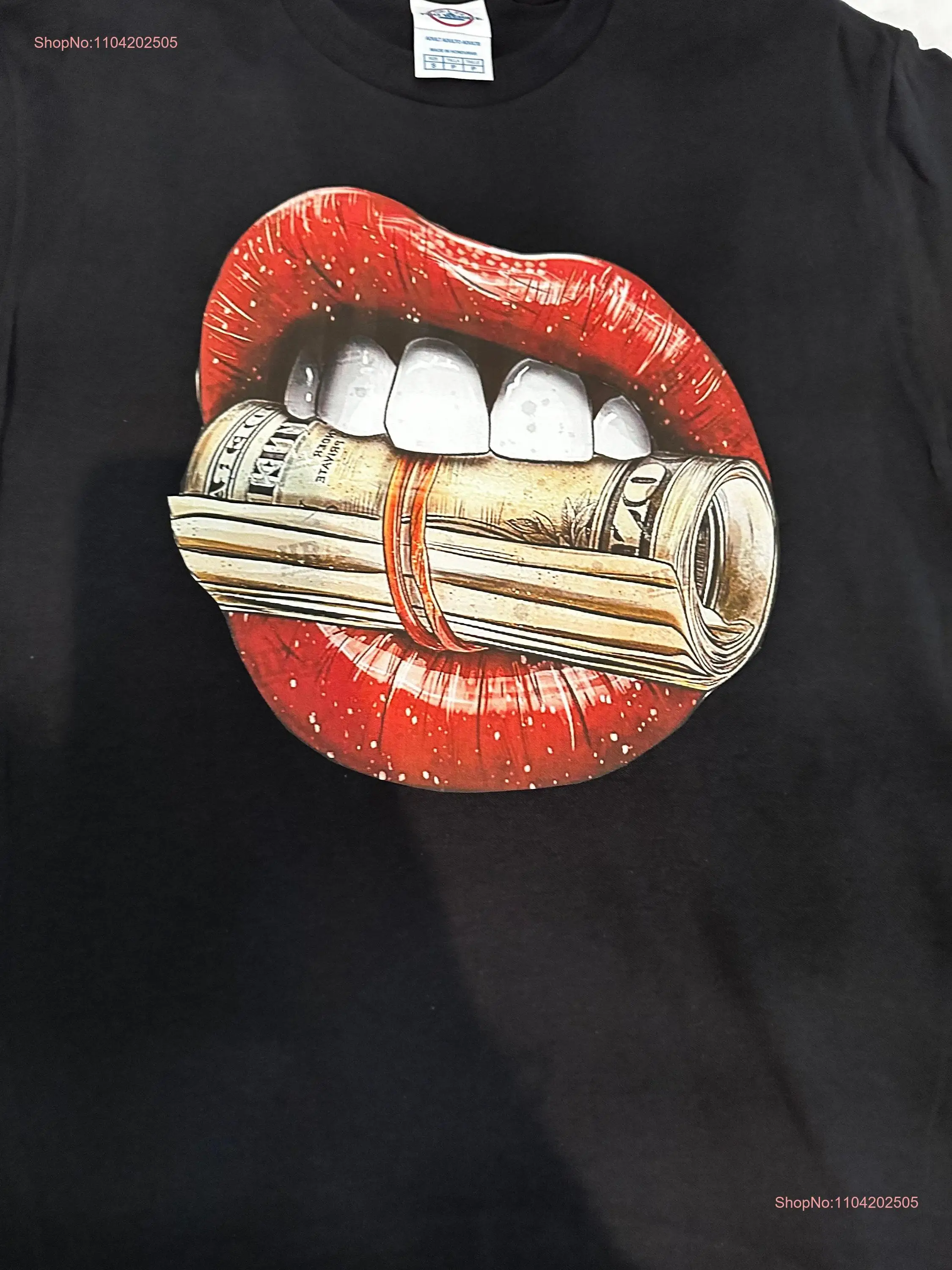 A Casual Red Lip Dollar Print Trendy Comfortable Crew Neck  T shirts long or short sleeves